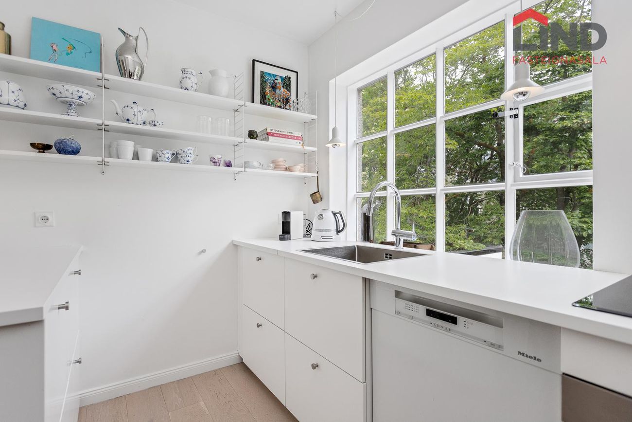 Ásvallagata 46, 101 Reykjavík