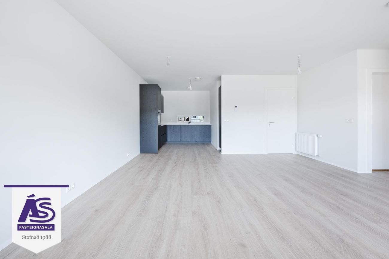 Baughamar 3 - 0402, 221 Hafnarfjörður