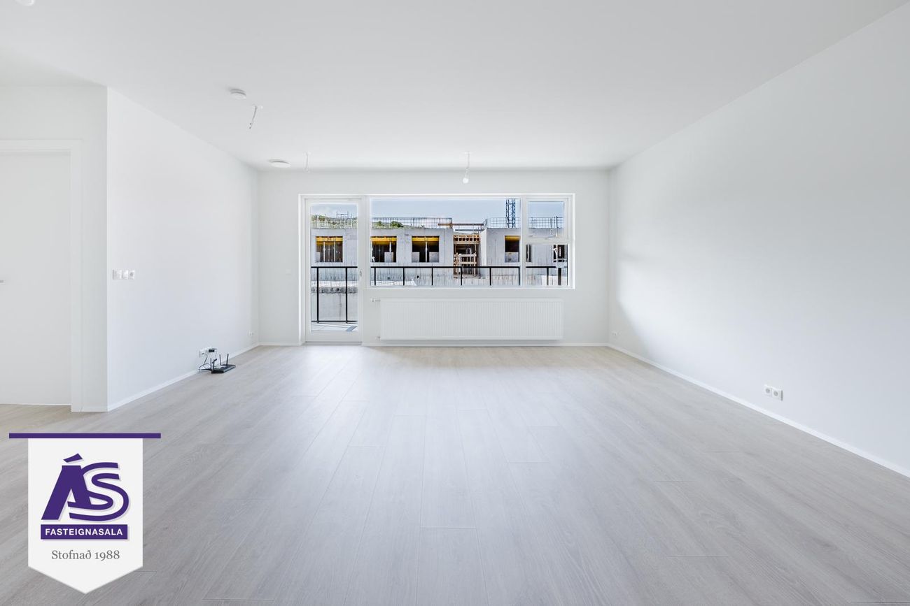 Baughamar 3 - 0402, 221 Hafnarfjörður