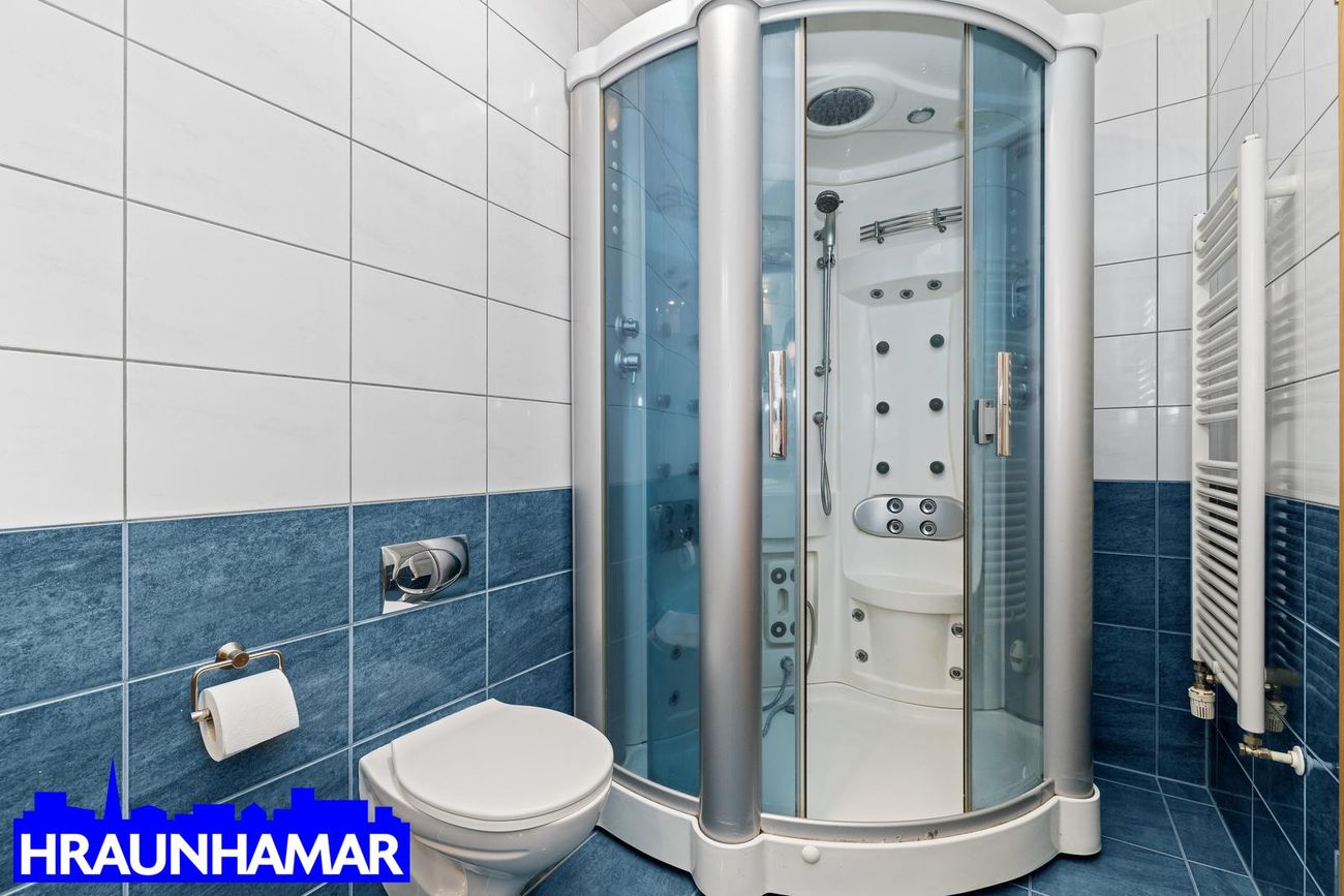 Flatahraun 1, 220 Hafnarfjörður