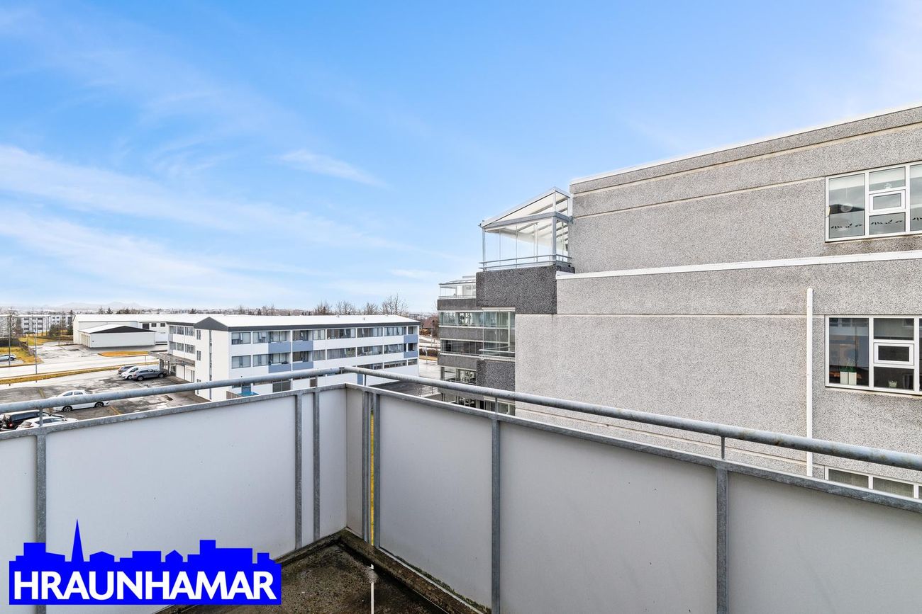 Flatahraun 1, 220 Hafnarfjörður