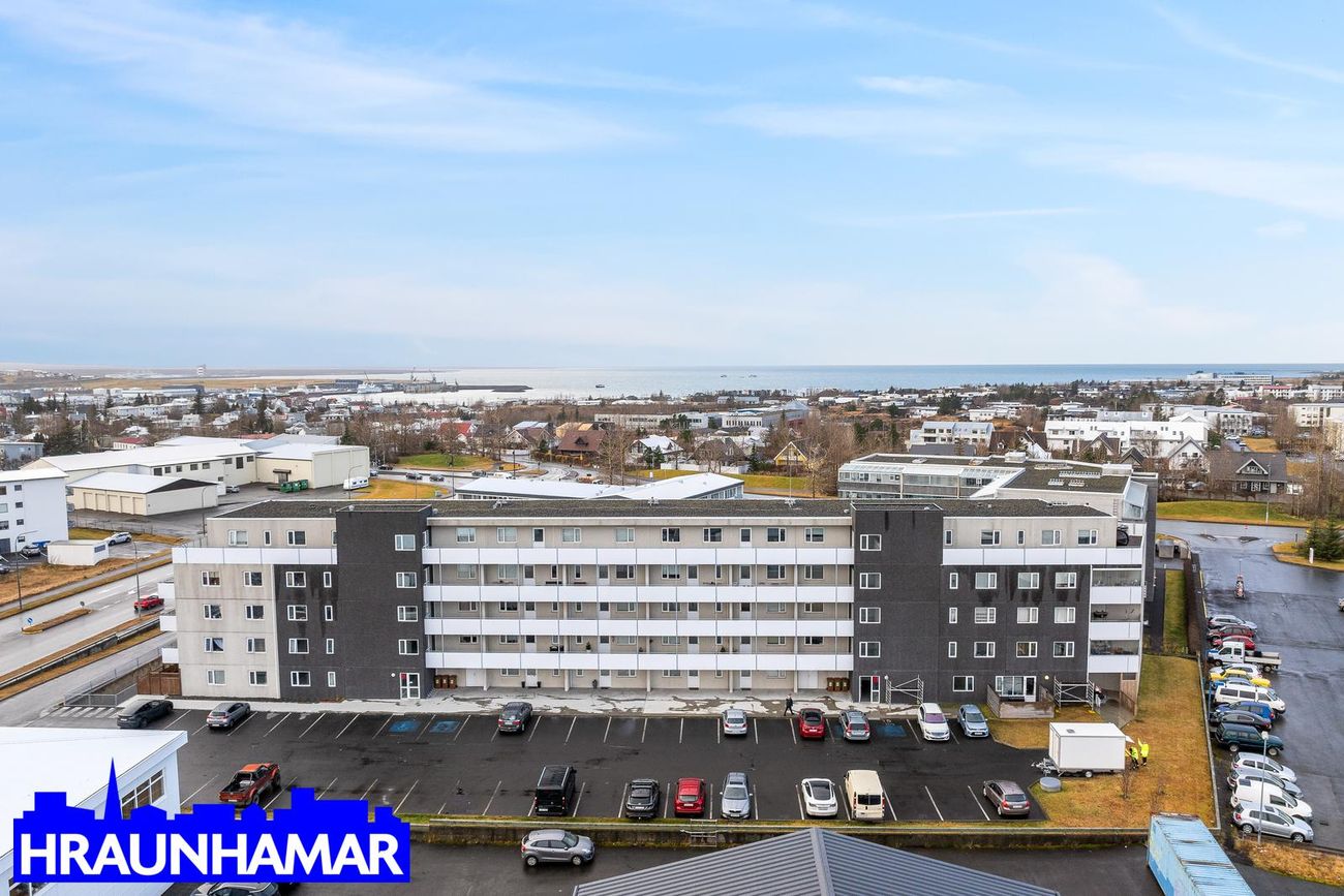 Flatahraun 1, 220 Hafnarfjörður