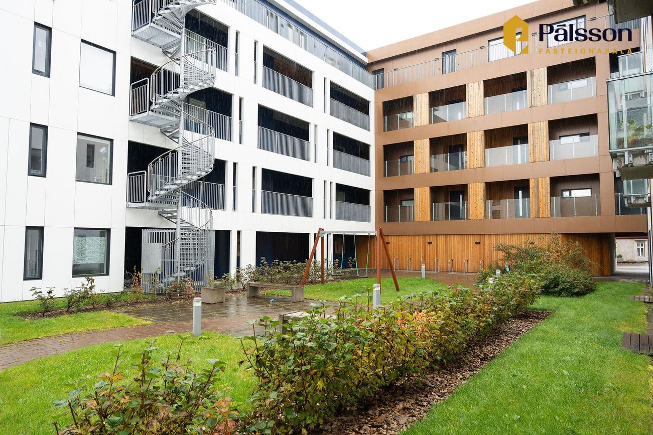 Hverfisgata 85, 101 Reykjavík