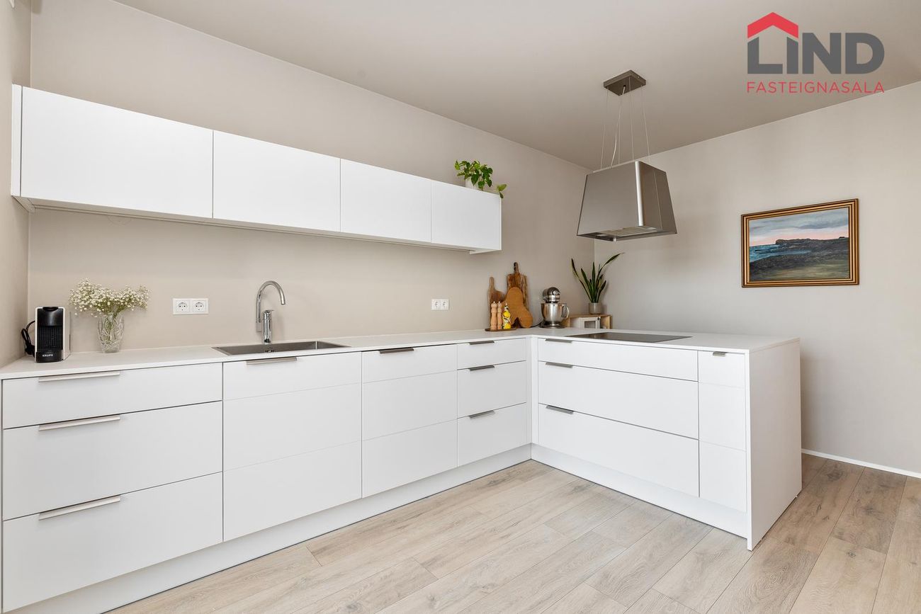 Hafnarbraut 12C - 0308, 200 Kópavogur