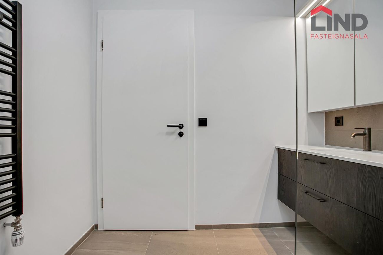 Hafnarbraut 18A, 200 Kópavogur