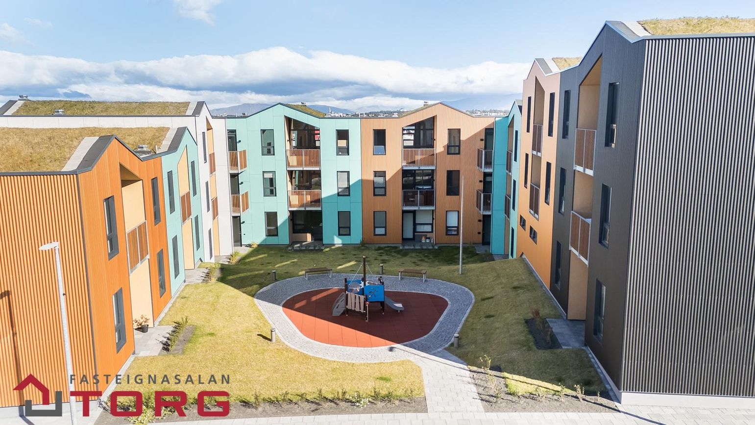 Eskiás 10E, 210 Garðabær