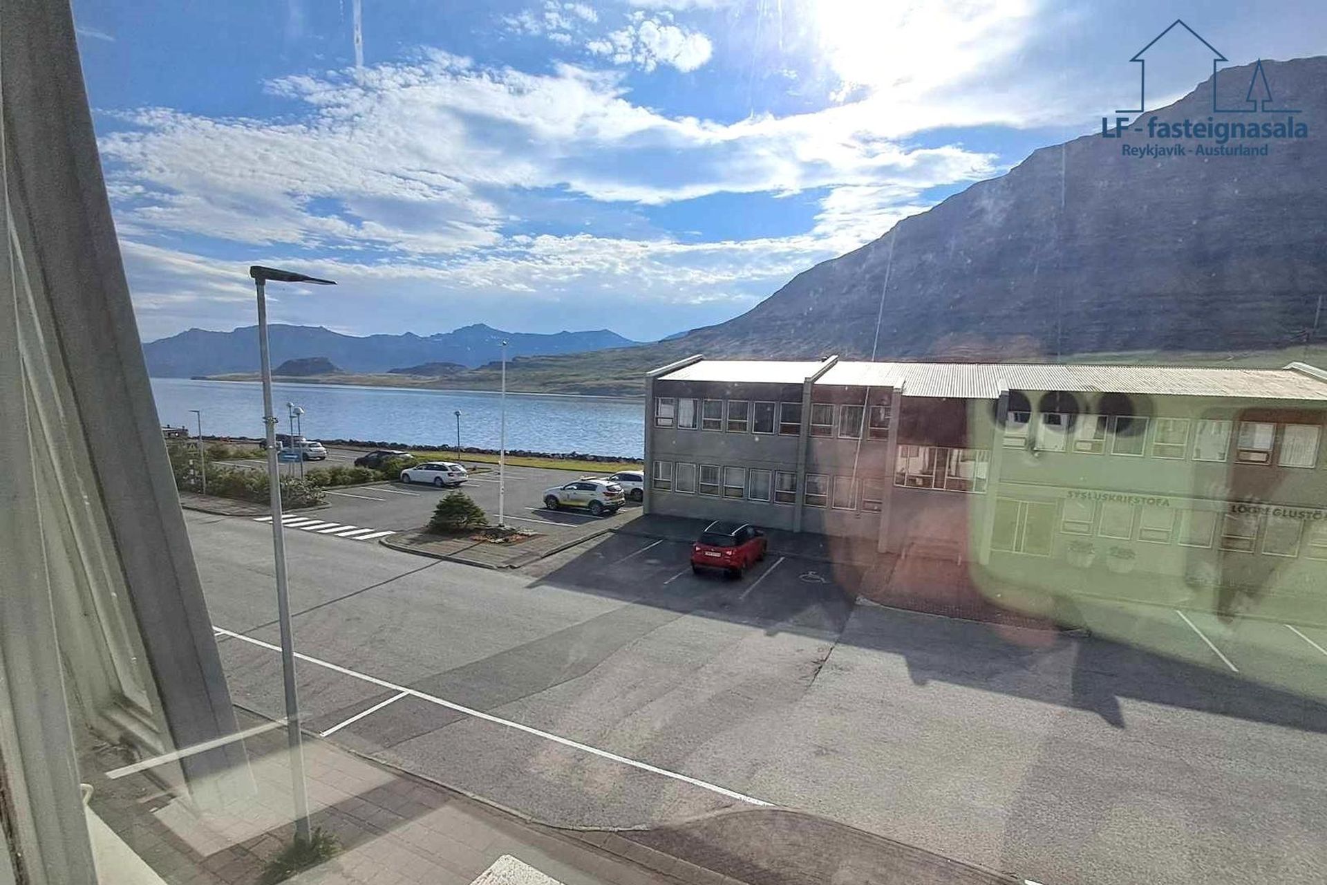 Strandgata 55, 735 Fjarða