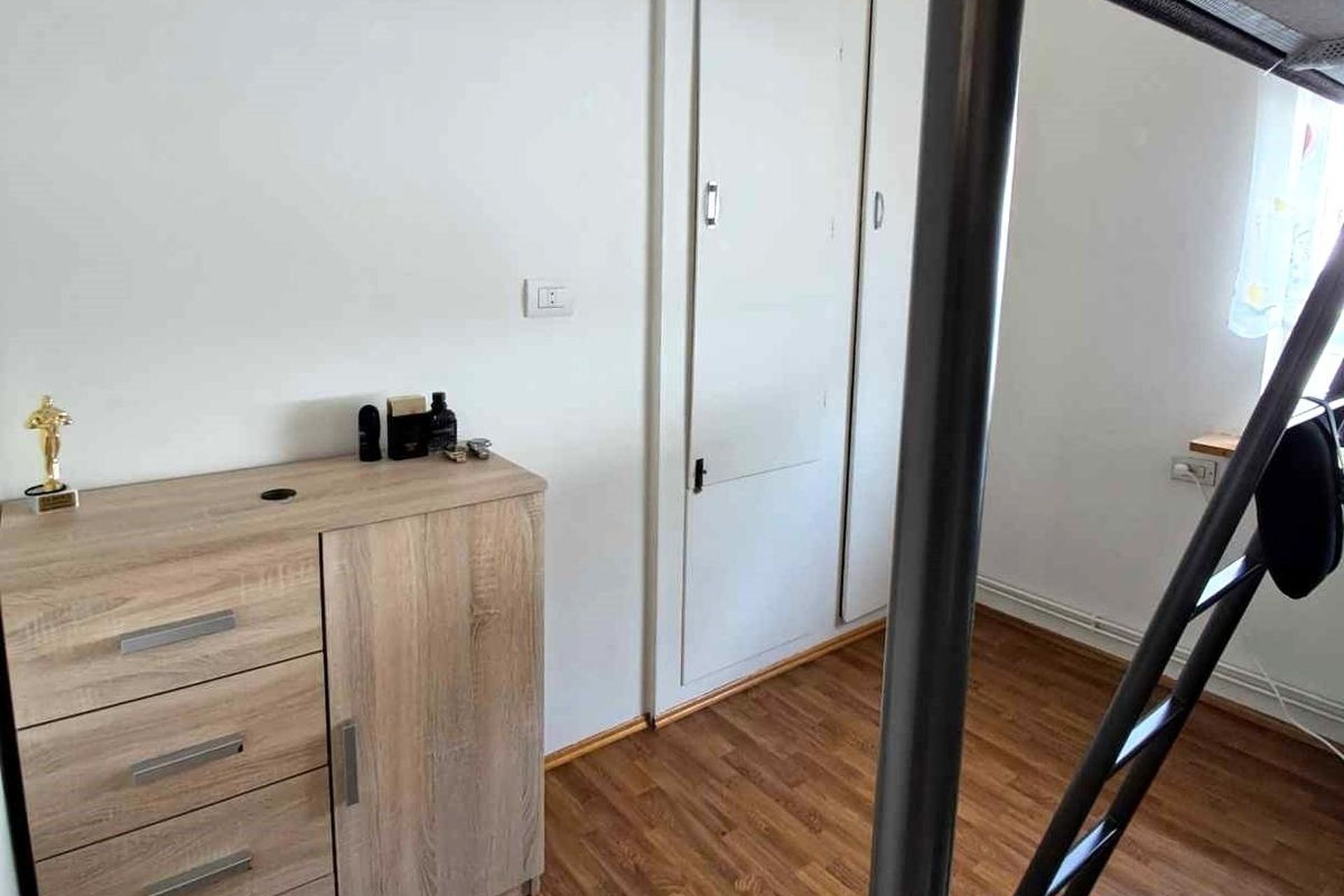 Strandgata 55, 735 Fjarða