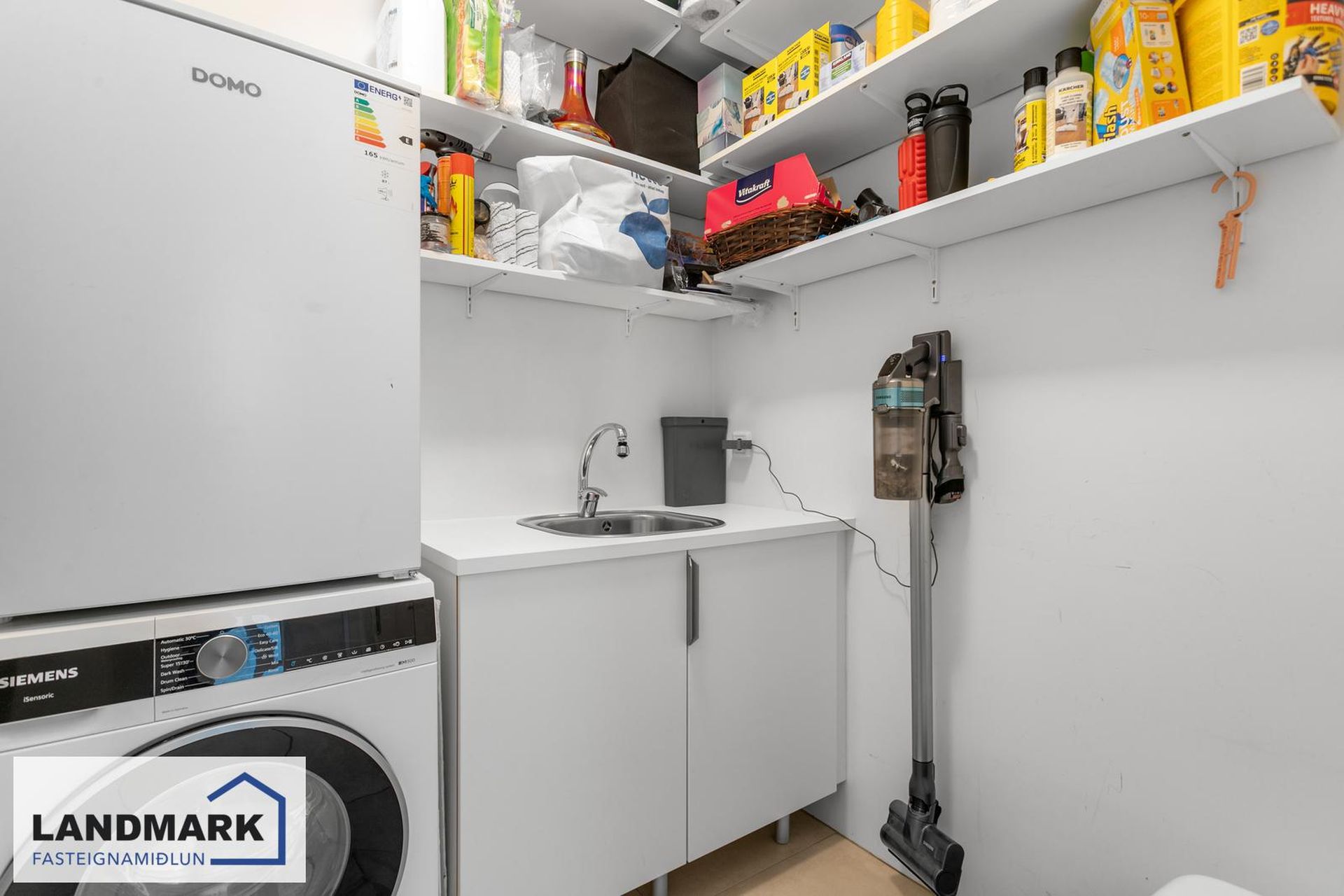 Sunnusmári 23, 201 Kópavogur