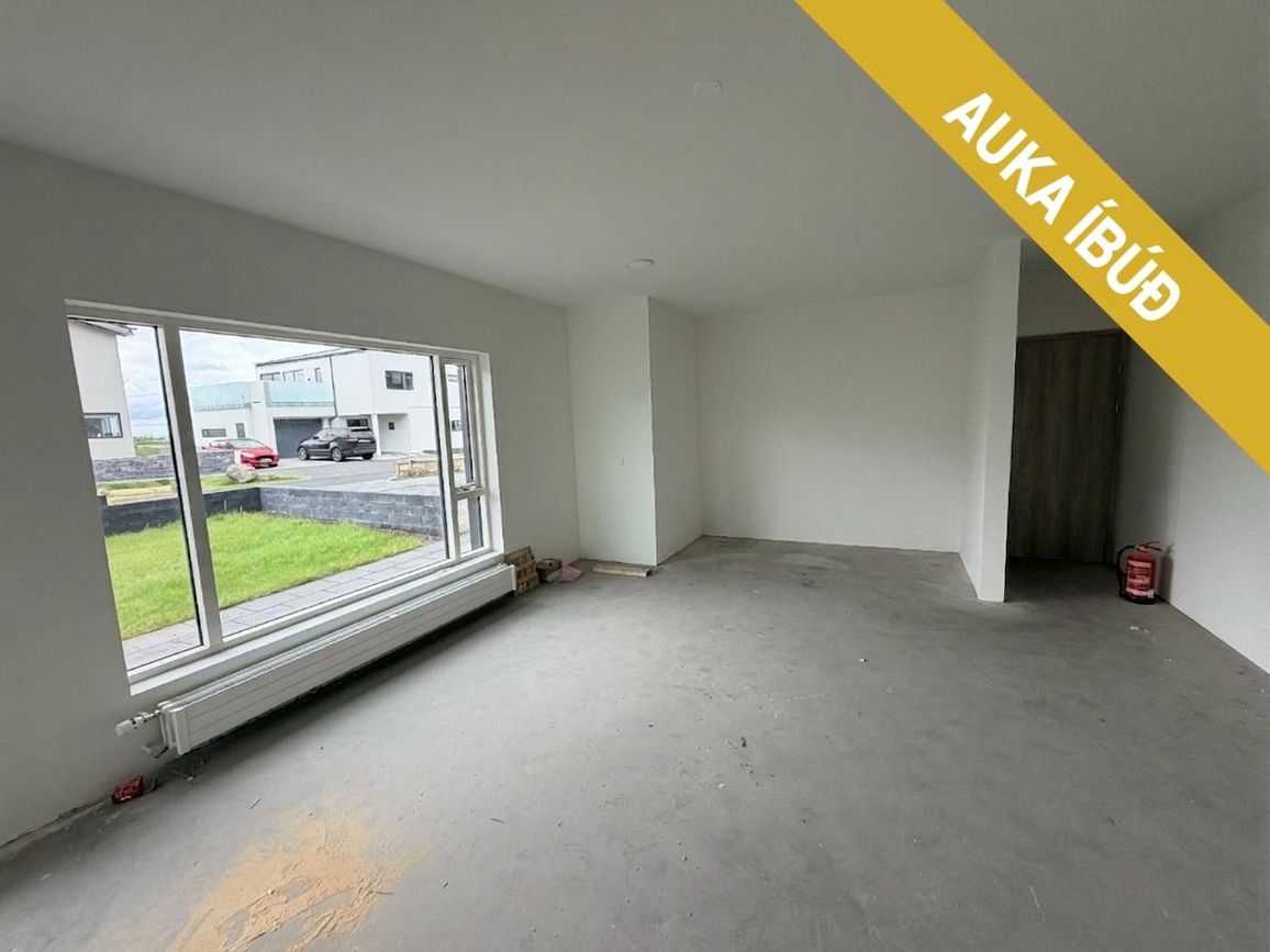 Hraungata 7, 210 Garðabær