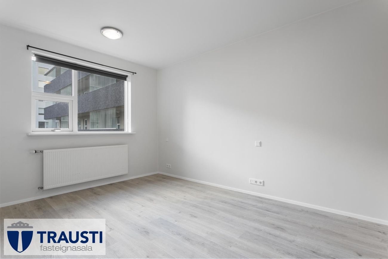 Eskivellir 7, 221 Hafnarfjörður