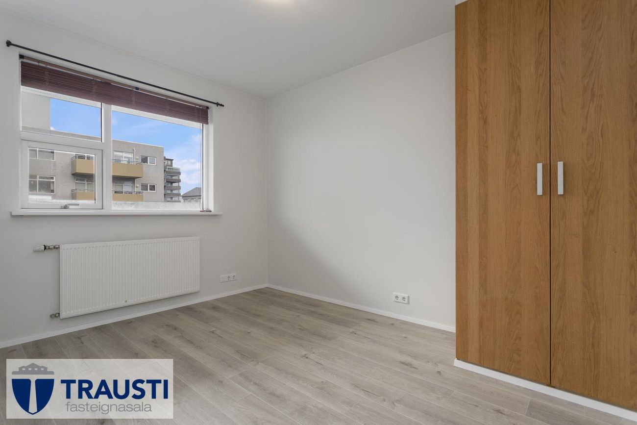 Eskivellir 7, 221 Hafnarfjörður