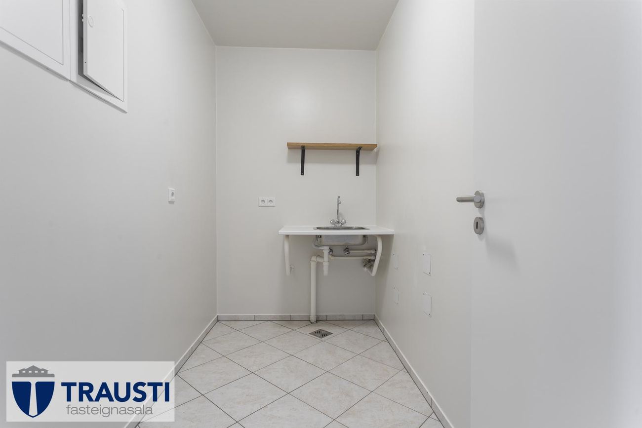 Eskivellir 7, 221 Hafnarfjörður