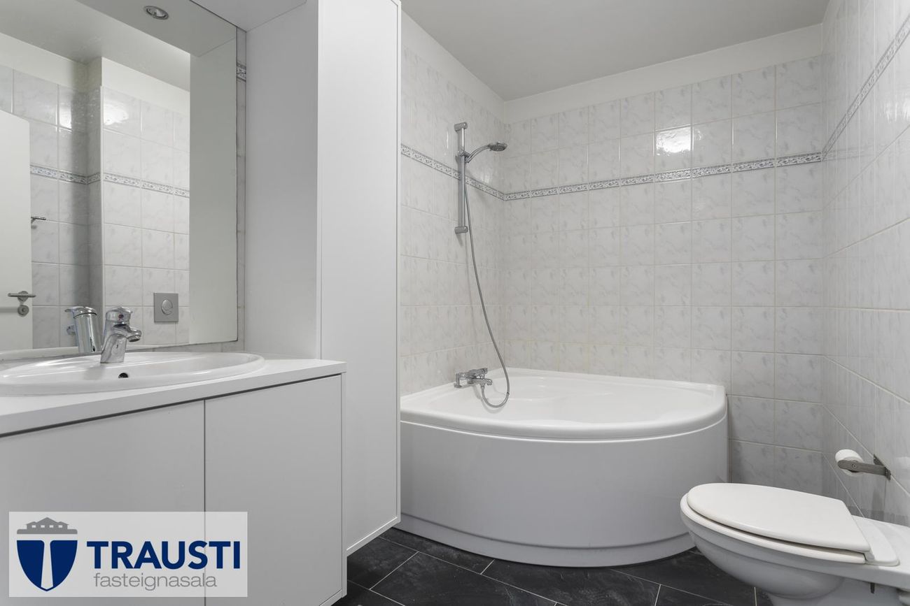 Eskivellir 7, 221 Hafnarfjörður