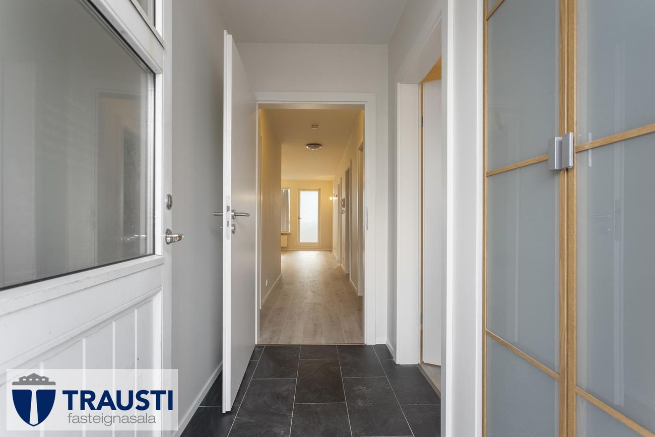 Eskivellir 7, 221 Hafnarfjörður