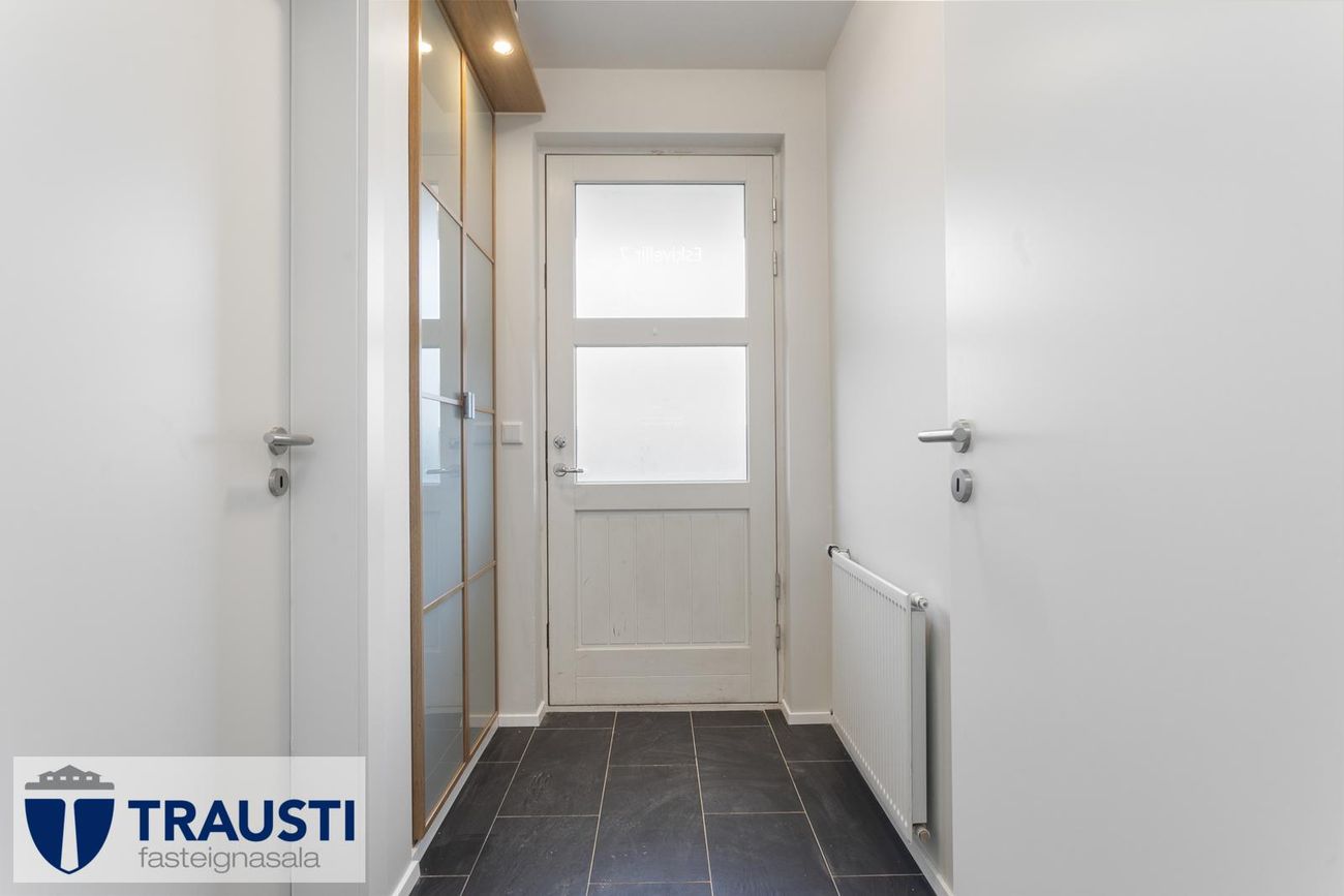 Eskivellir 7, 221 Hafnarfjörður