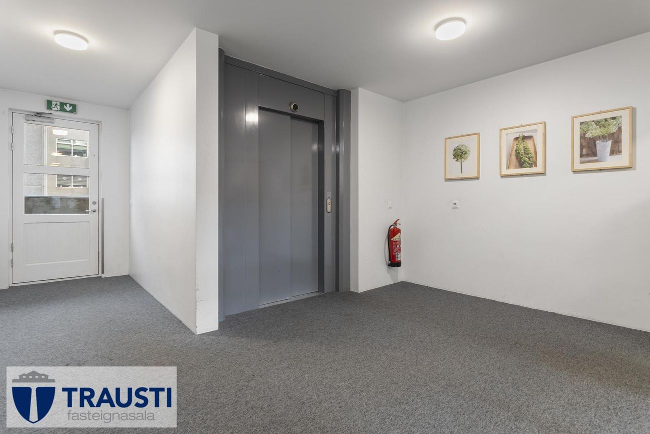 Eskivellir 7, 221 Hafnarfjörður