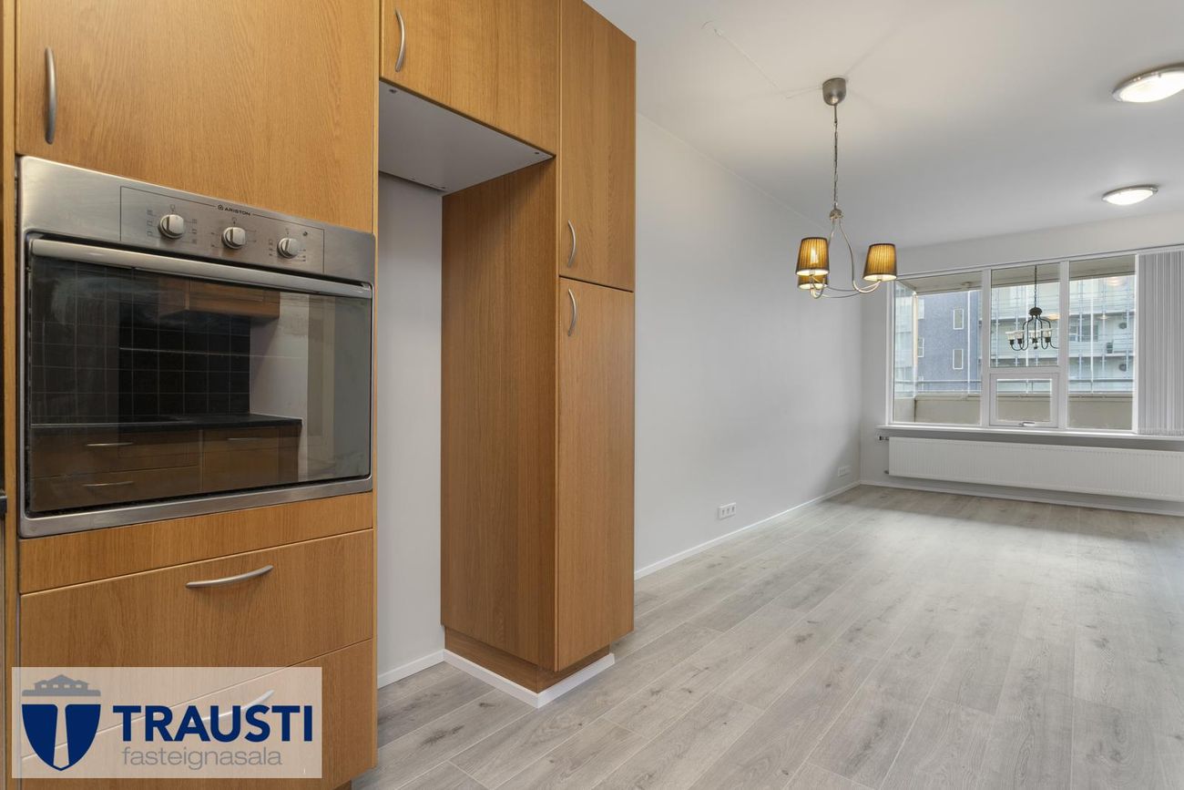 Eskivellir 7, 221 Hafnarfjörður