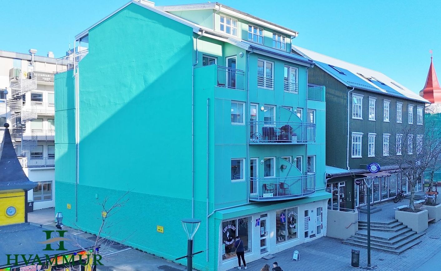 Hafnarstræti 100, 600 Akureyri