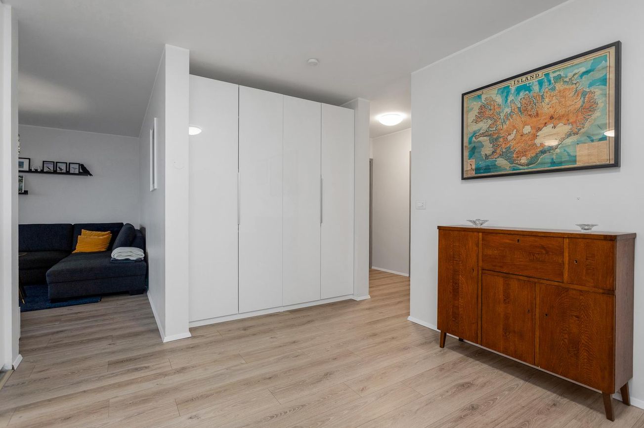 Vesturberg 98, 111 Reykjavík