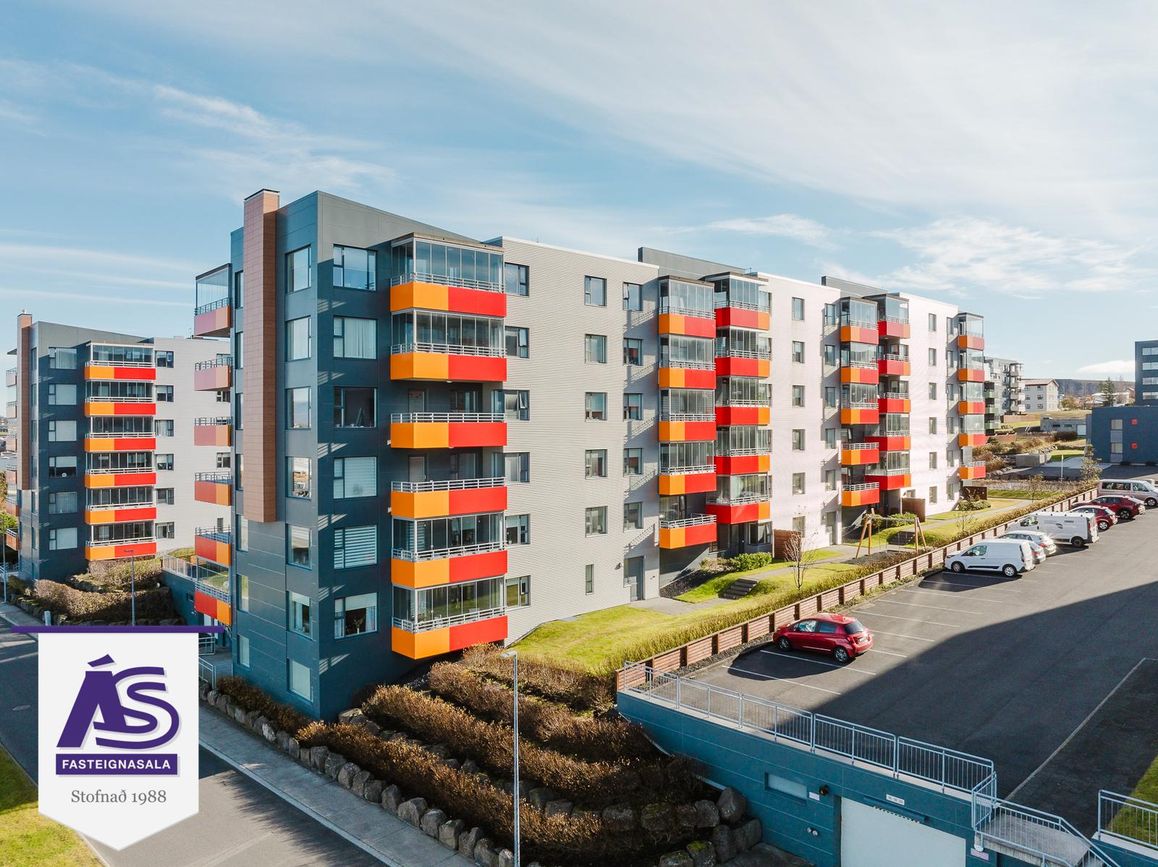Skipalón 12 - 0104, 220 Hafnarfjörður
