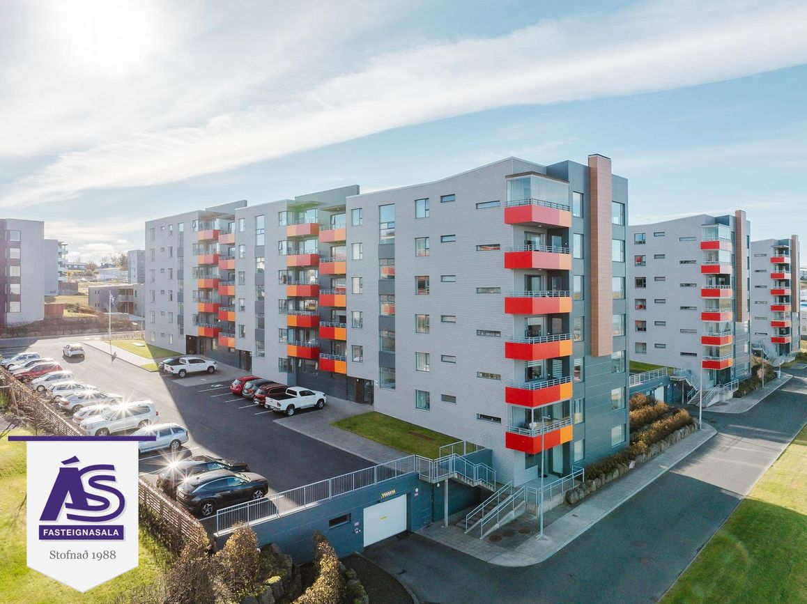 Skipalón 12 - 0104, 220 Hafnarfjörður