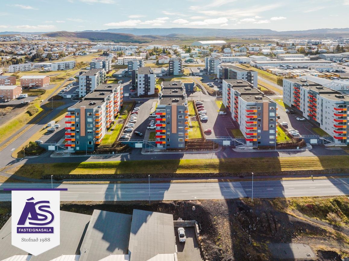Skipalón 12 - 0104, 220 Hafnarfjörður