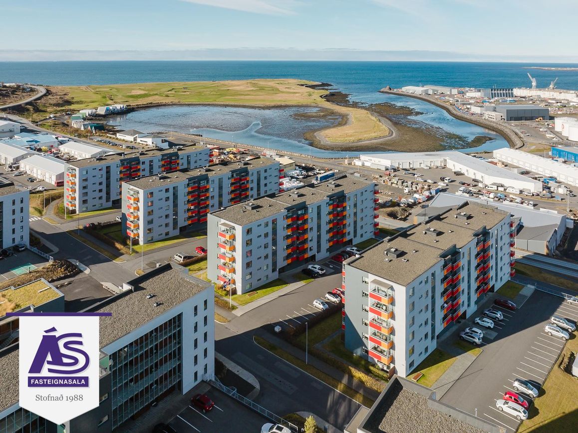 Skipalón 12 - 0104, 220 Hafnarfjörður