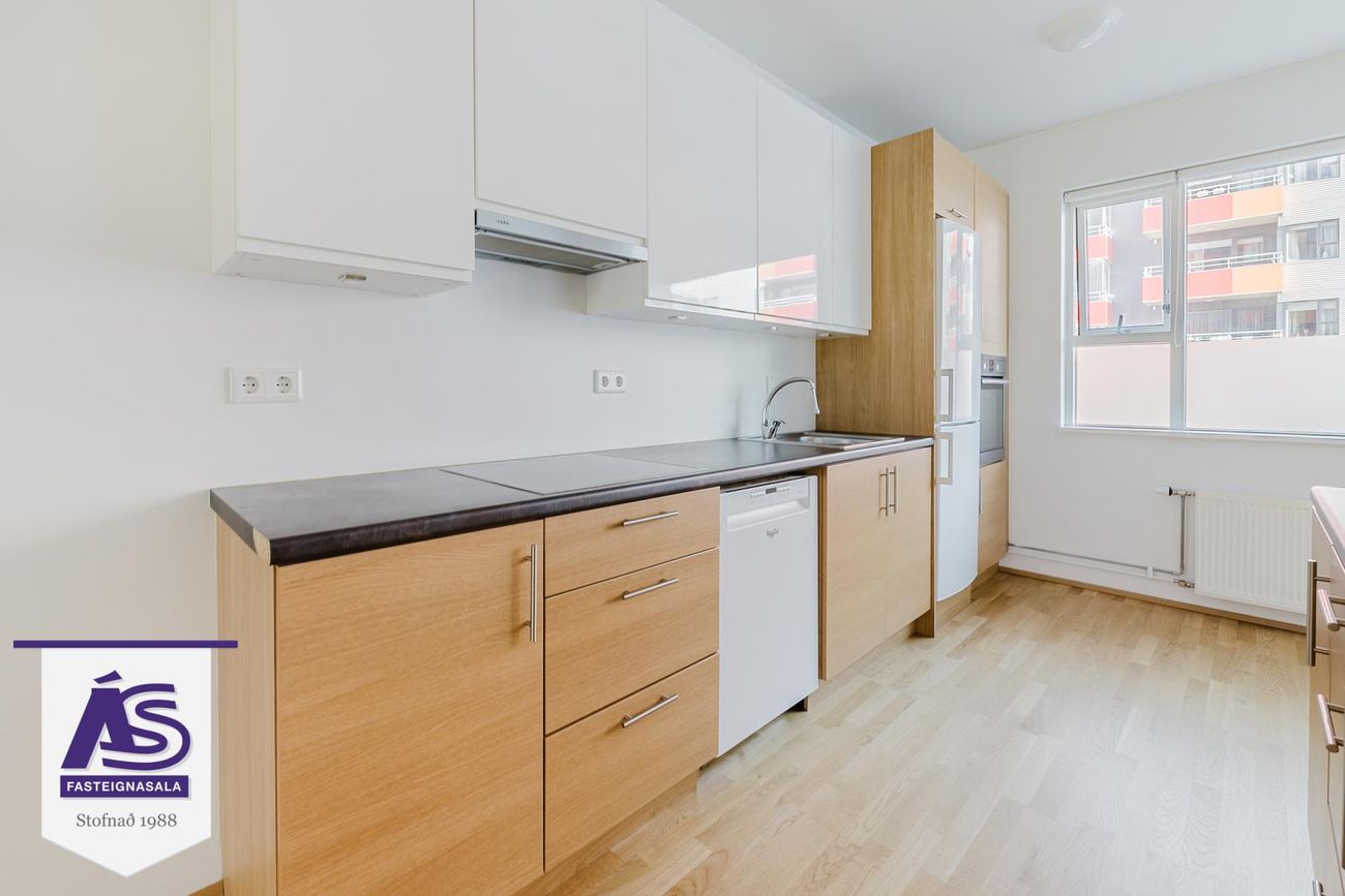 Skipalón 12 - 0104, 220 Hafnarfjörður