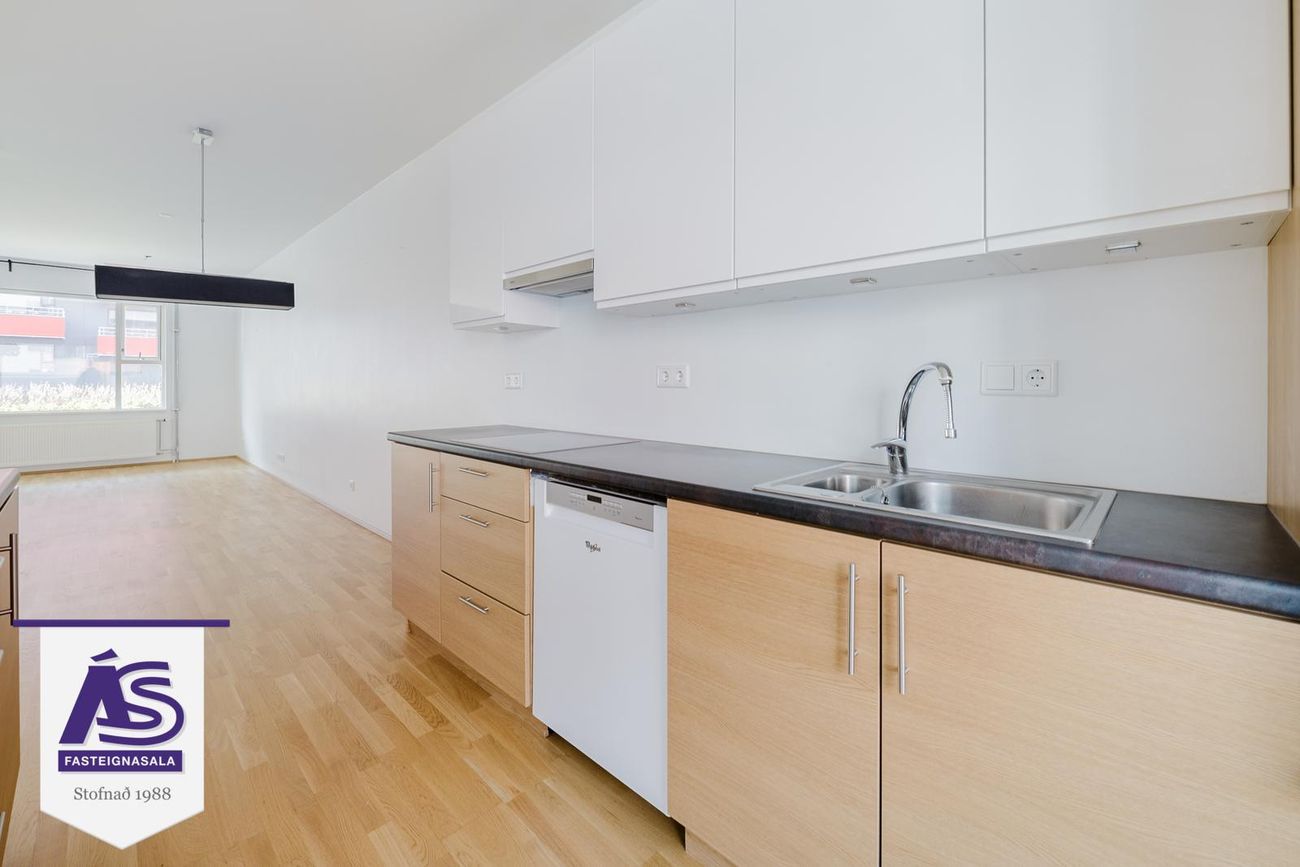 Skipalón 12 - 0104, 220 Hafnarfjörður