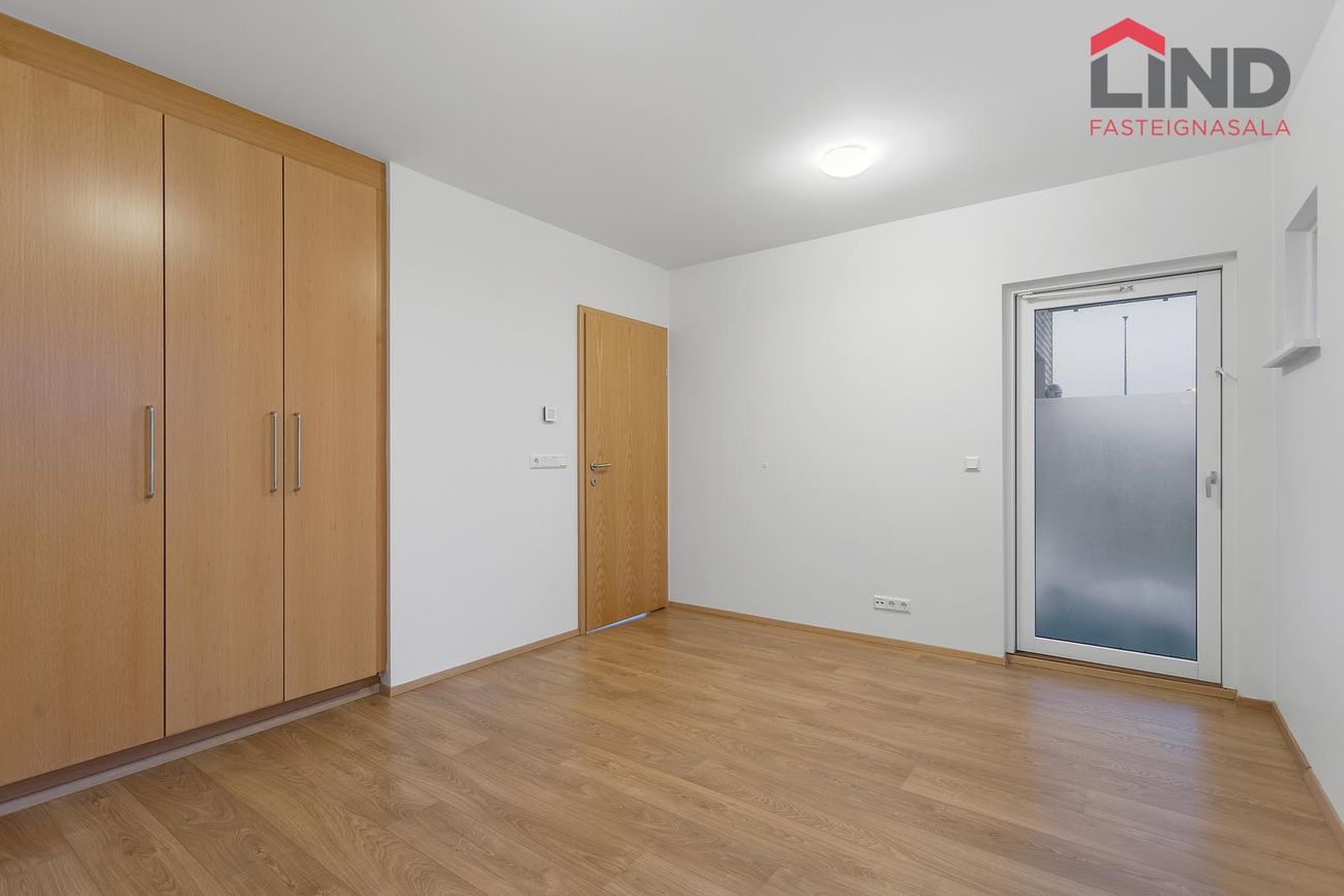 Reynidalur 1, 260 Reykjanesbær