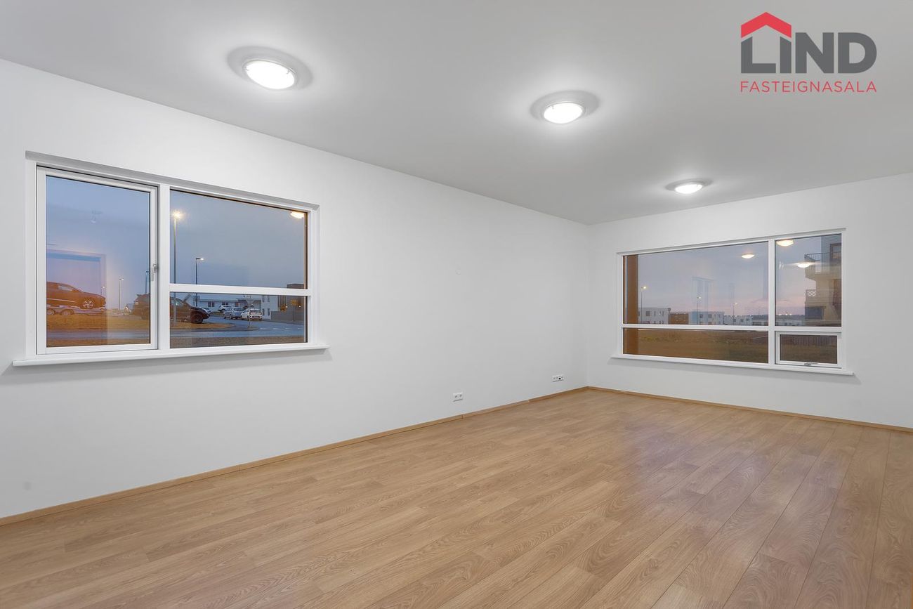 Reynidalur 1, 260 Reykjanesbær