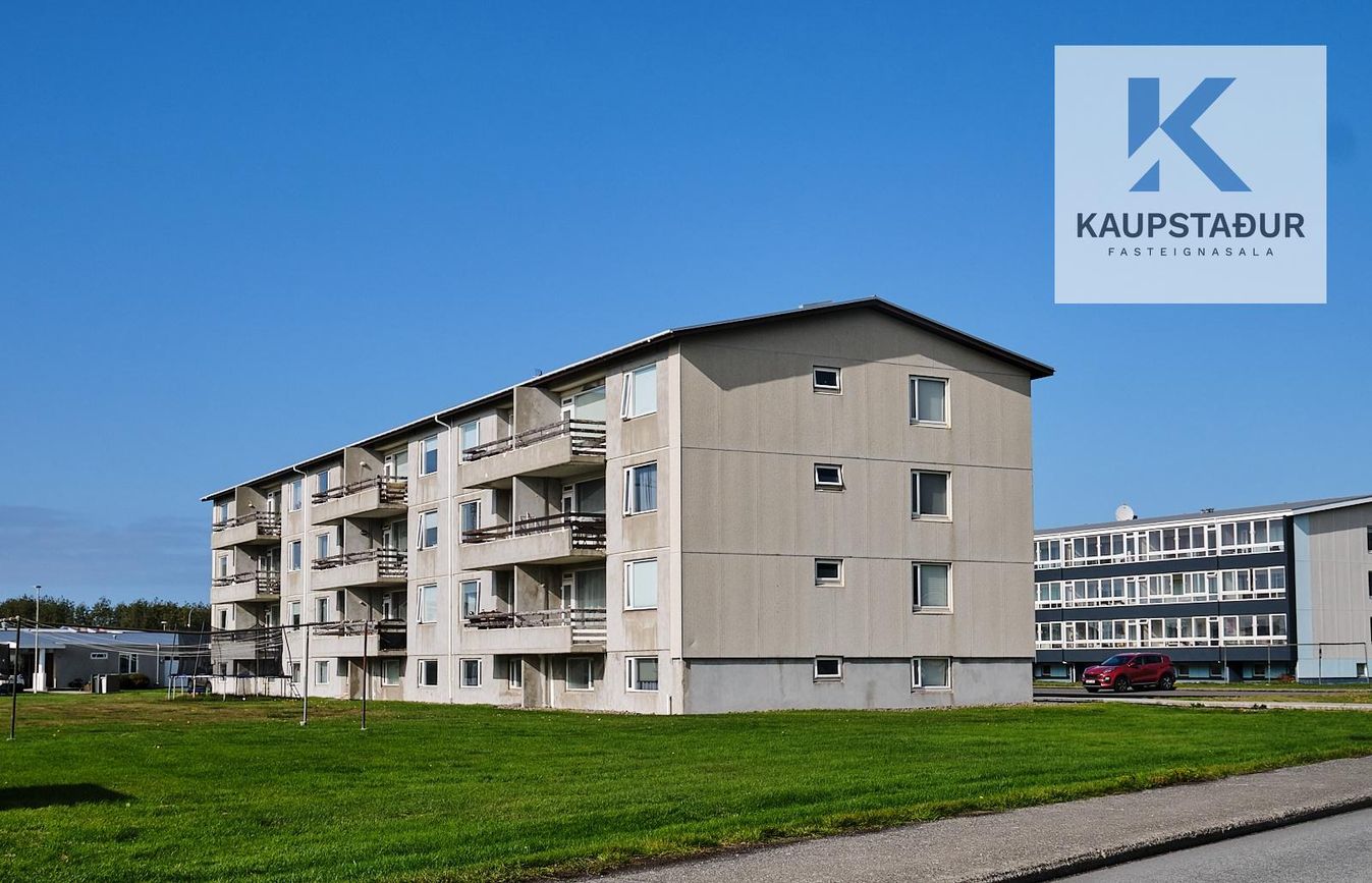 Vallarbraut 9, 300 Akranes