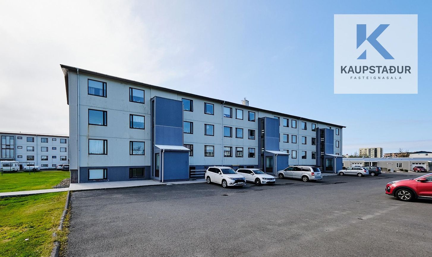 Vallarbraut 9, 300 Akranes