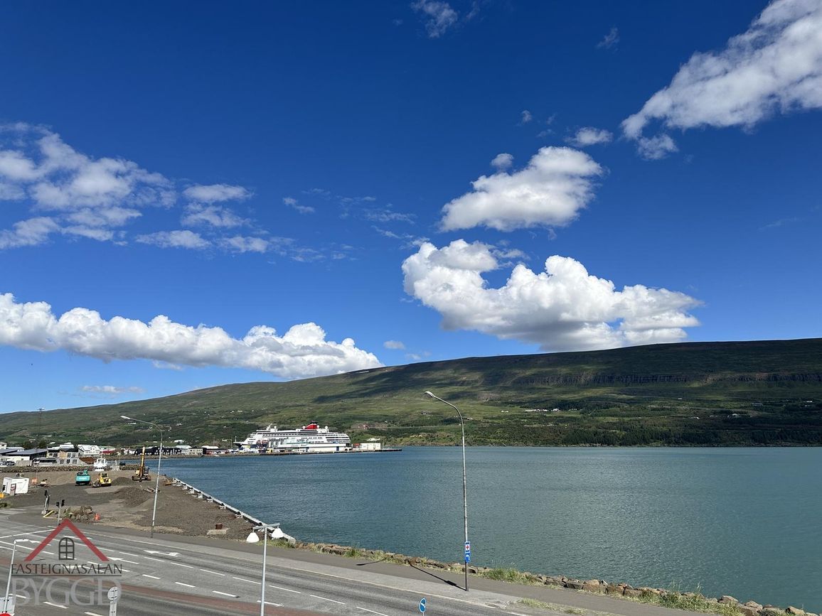 Austurbrú 2, 600 Akureyri