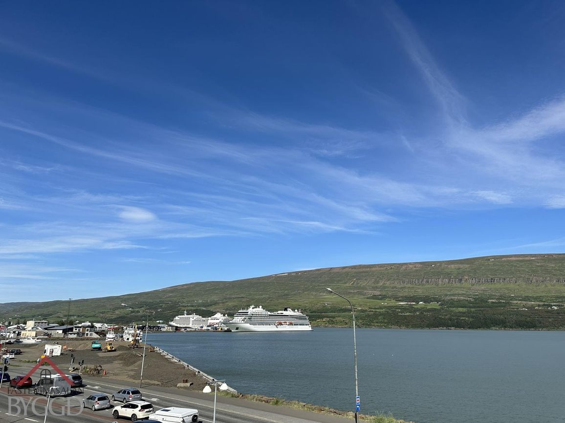 Austurbrú 2, 600 Akureyri