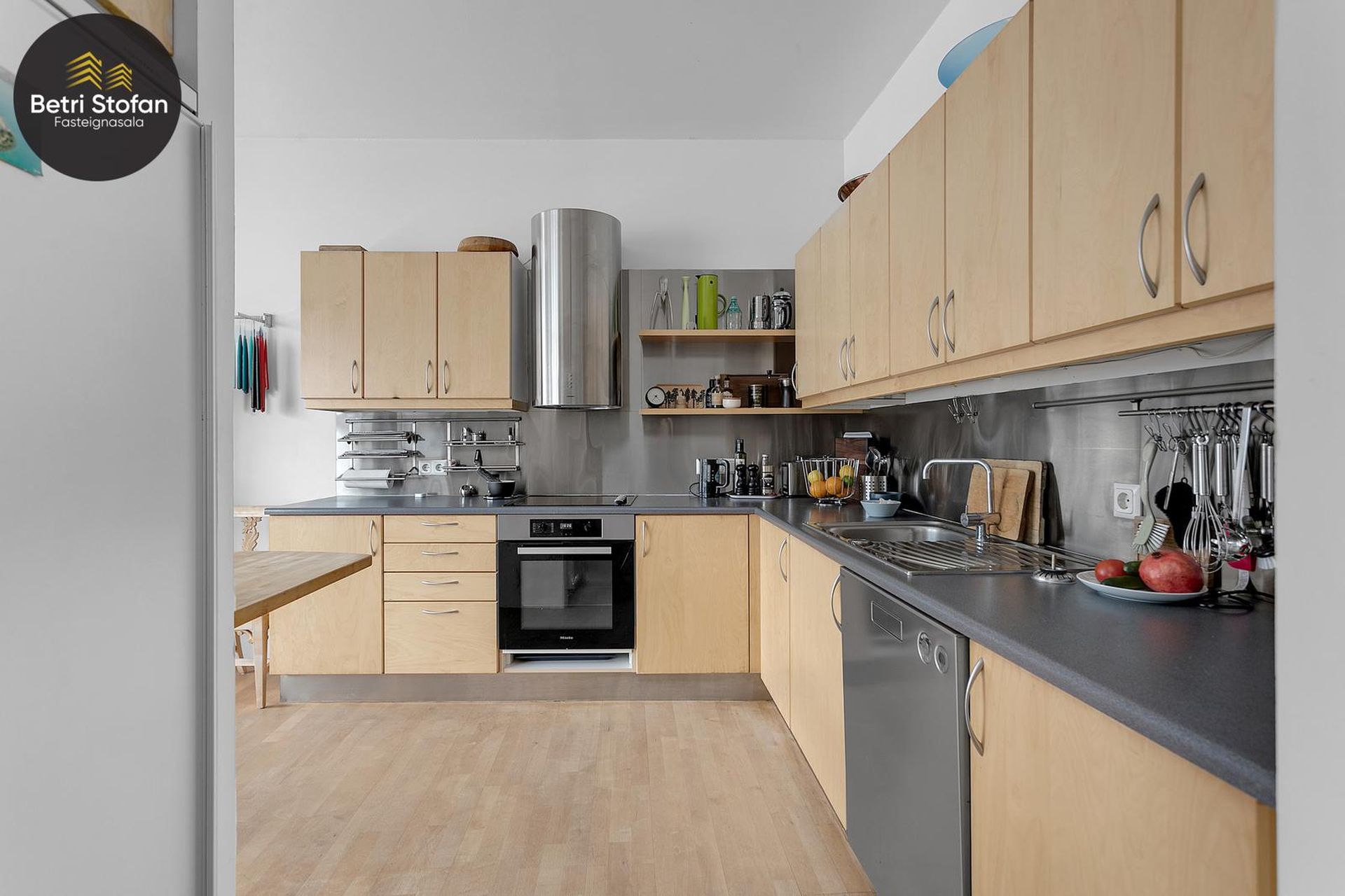 Bergstaðastræti 13, 101 Reykjavík