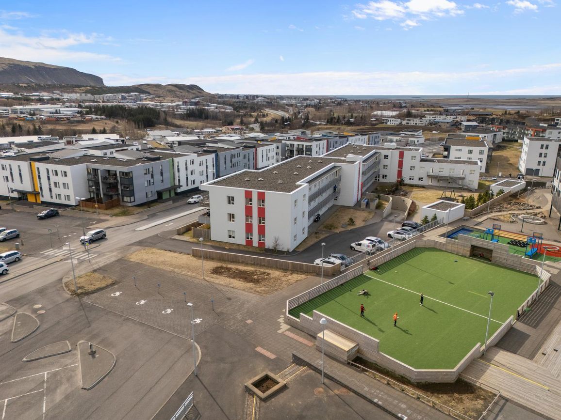 Vefarastræti 11 - 0110, 270 Mosfellsbær