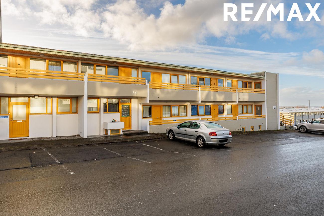 Ásgarður 20, 108 Reykjavík