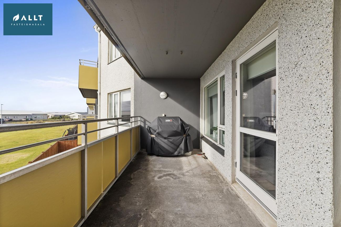 Tjarnabraut 8B, 260 Reykjanesbær