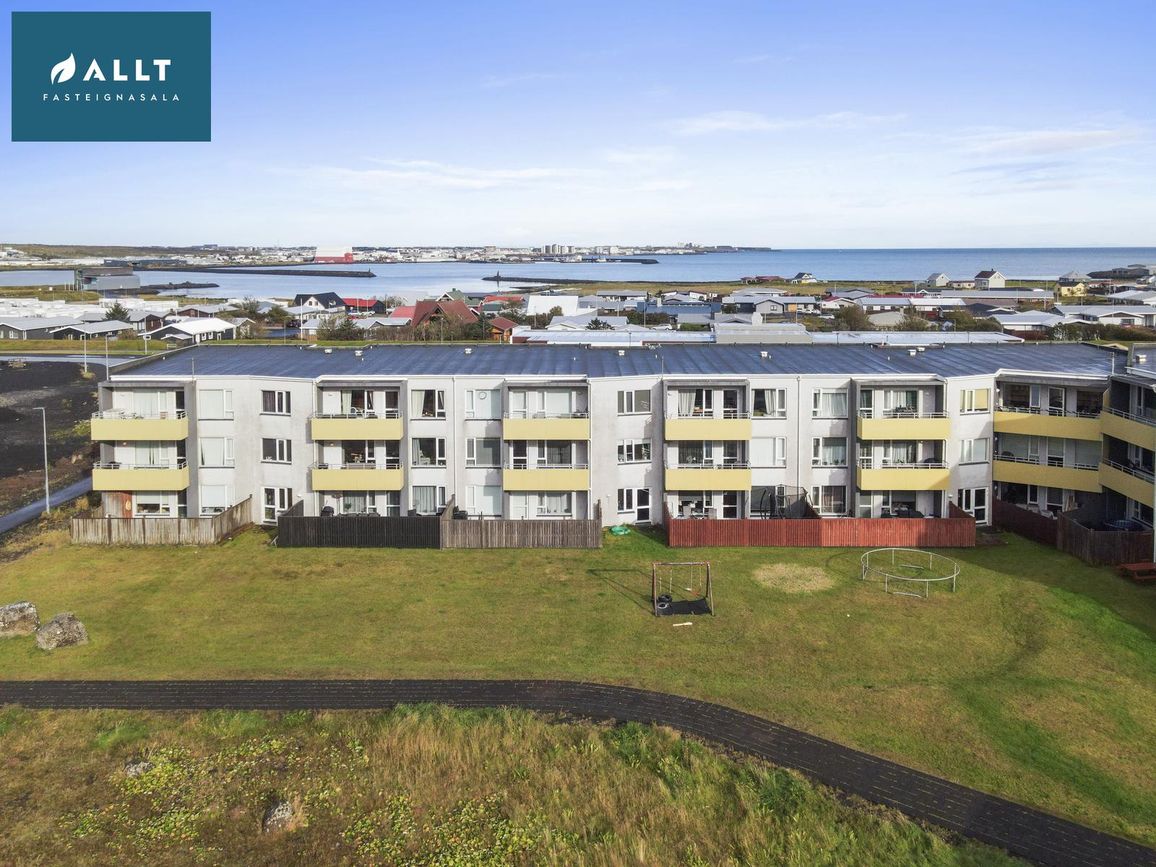 Tjarnabraut 8B, 260 Reykjanesbær