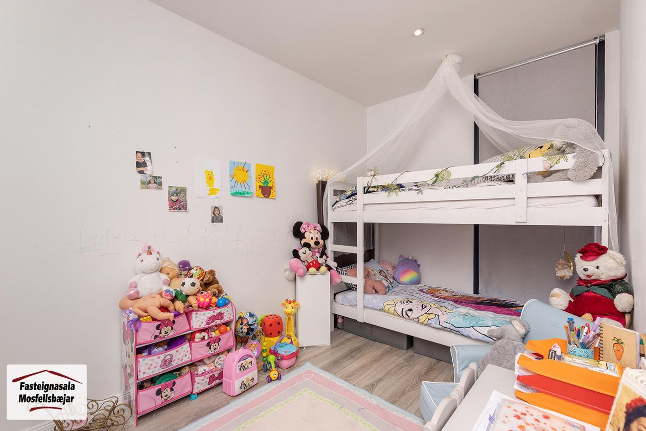 Hallgerðargata 9, 105 Reykjavík
