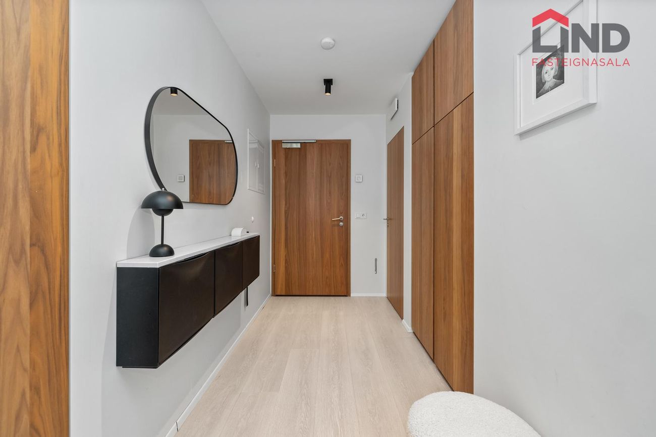 Hallgerðargata 3, 105 Reykjavík