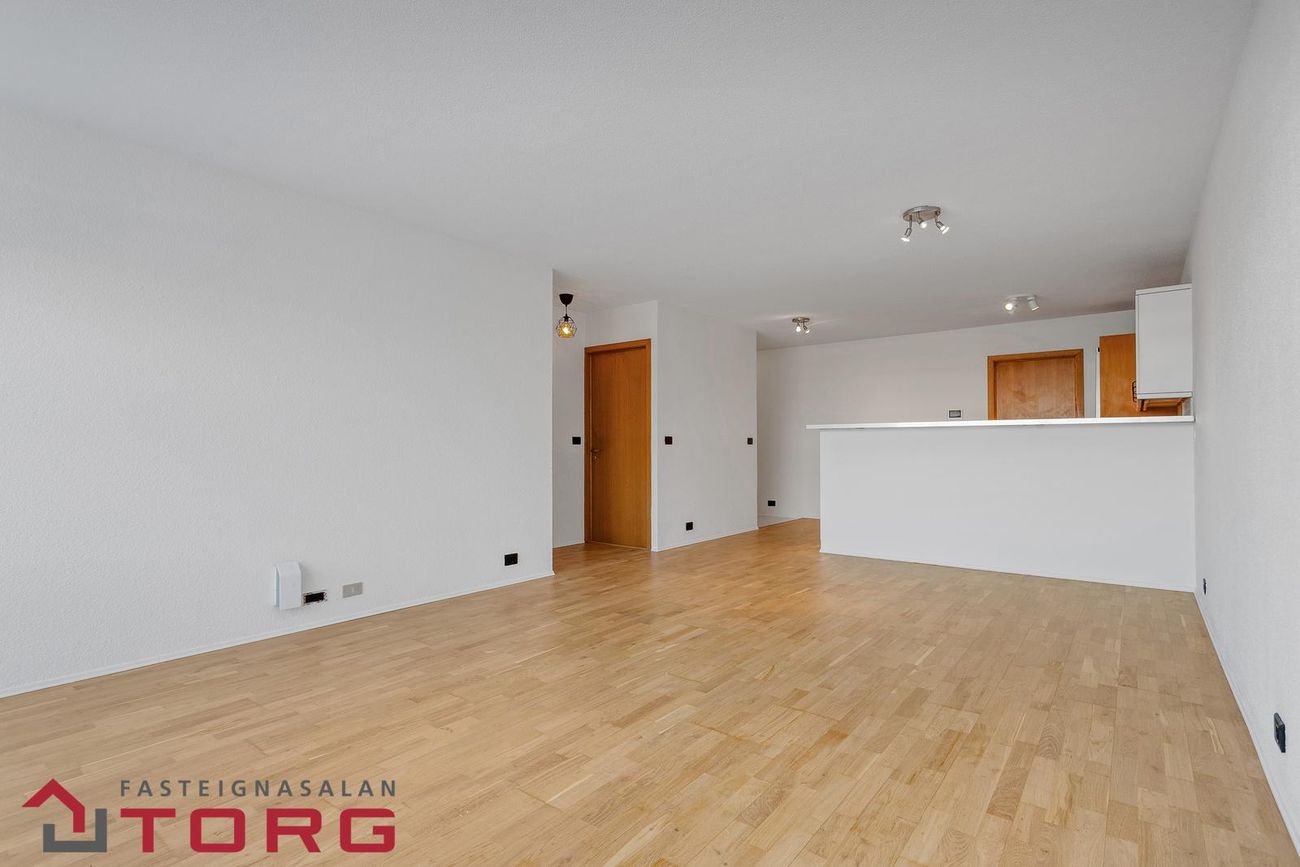 Langamýri 20, 210 Garðabær