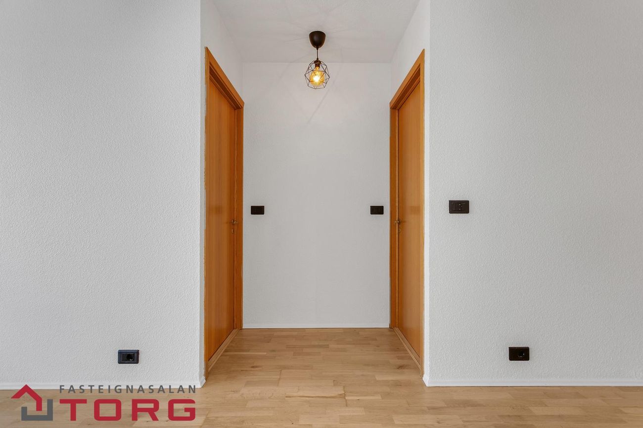 Langamýri 20, 210 Garðabær