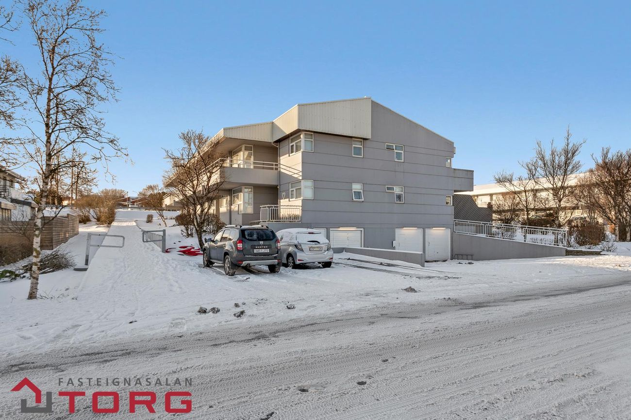 Langamýri 20, 210 Garðabær