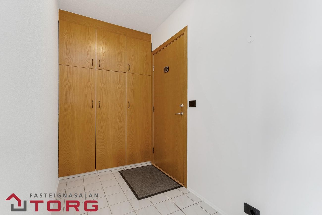 Langamýri 20, 210 Garðabær