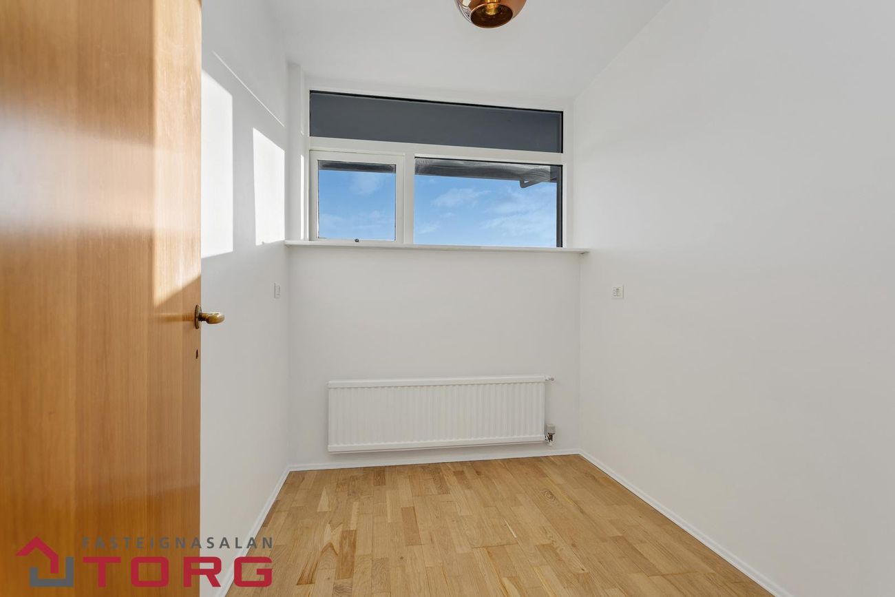 Langamýri 20, 210 Garðabær