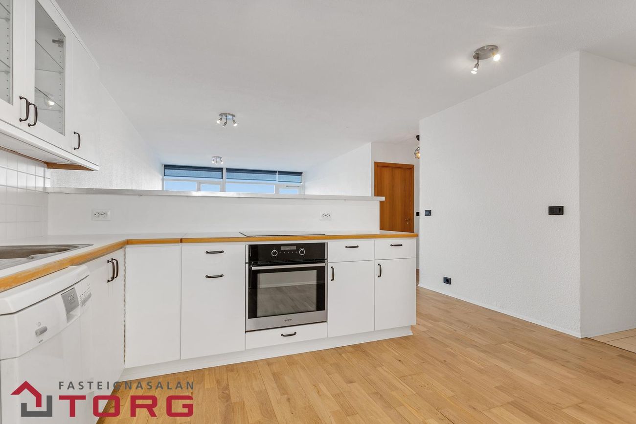 Langamýri 20, 210 Garðabær