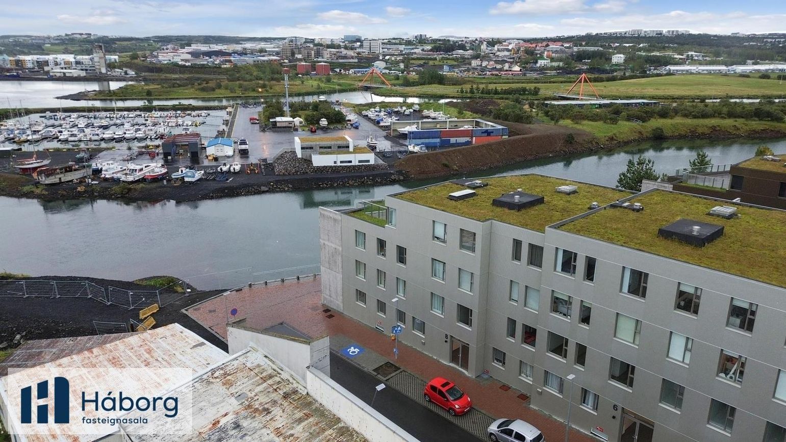 Arkarvogur 8, 104 Reykjavík